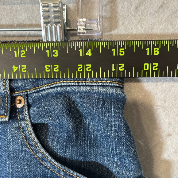 Levis 550 Jeans Womens 10M Y2K Classic Relaxed Tapered Medium Wash - Picture 5 of 10